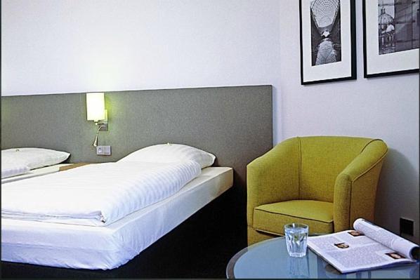 Overnight Tagungshotel Im Abz Kerpen  Bilik gambar